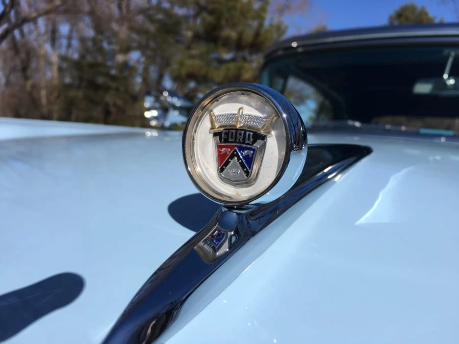 1957 Ford Fairlane 2nd Gen - Image 9 of 10