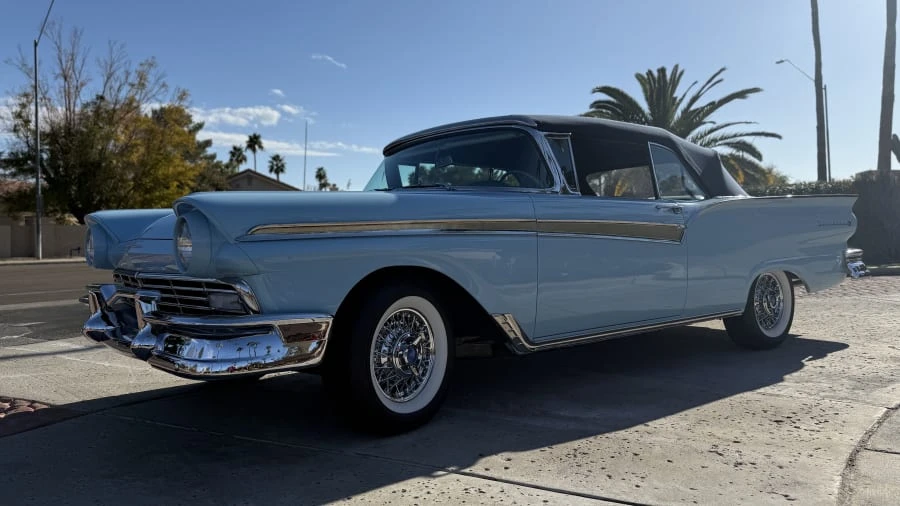 1957 Ford Fairlane 2nd Gen - Image 4 of 9