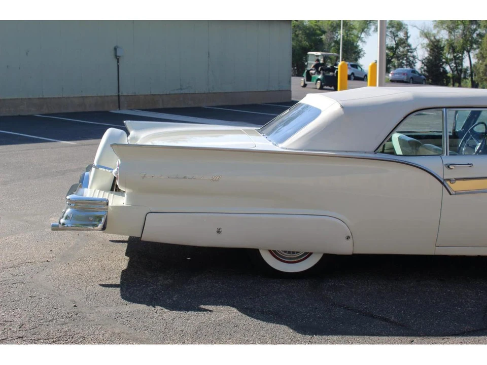 1957 Ford Fairlane 2nd Gen - Image 19 of 31