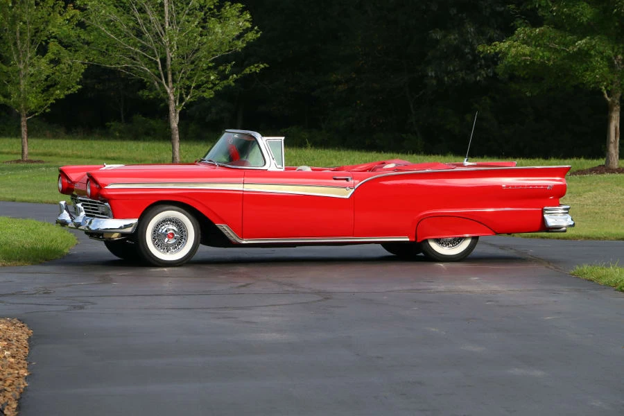 1957 Ford Fairlane 2nd Gen - Image 2 of 16