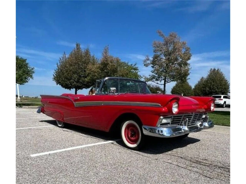 1957 Ford Fairlane 2nd Gen - Image 3 of 17