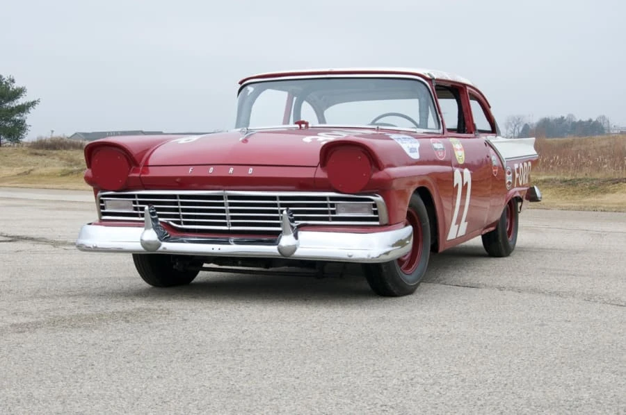 1957 Ford Fairlane 2nd Gen - Image 5 of 8