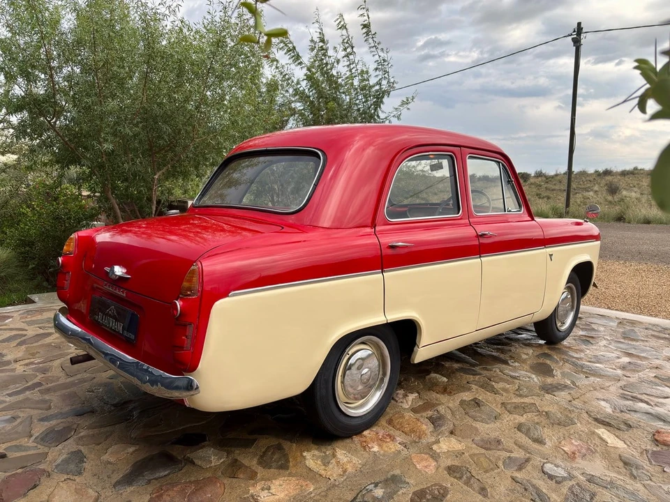 1957 Ford Anglia - Image 10 of 31