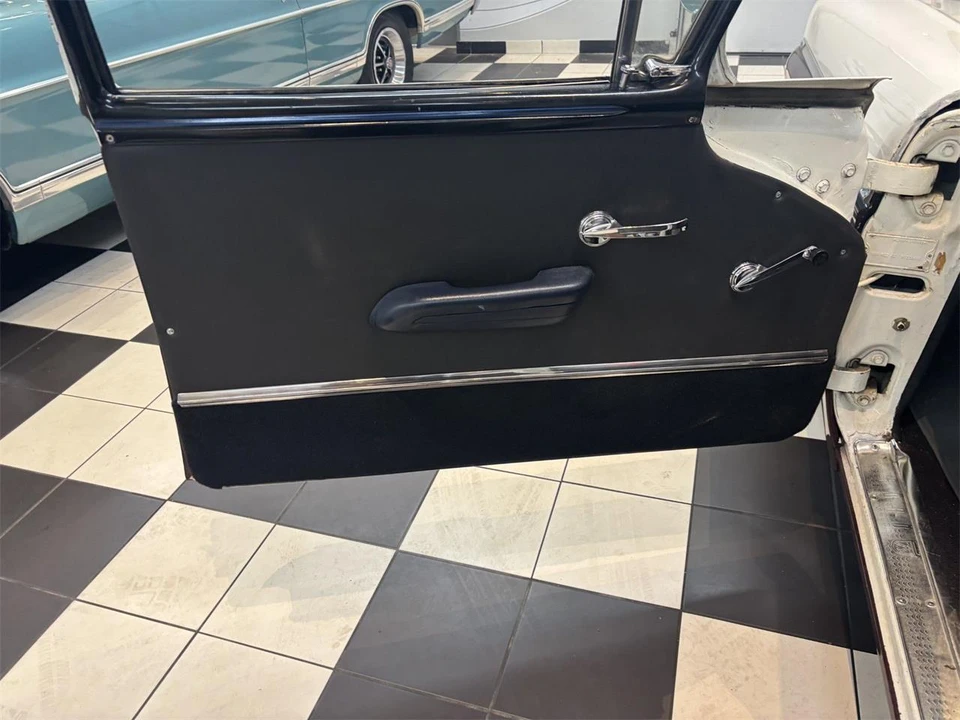 1957 Ford Ranchero 1st Gen - Image 27 of 31