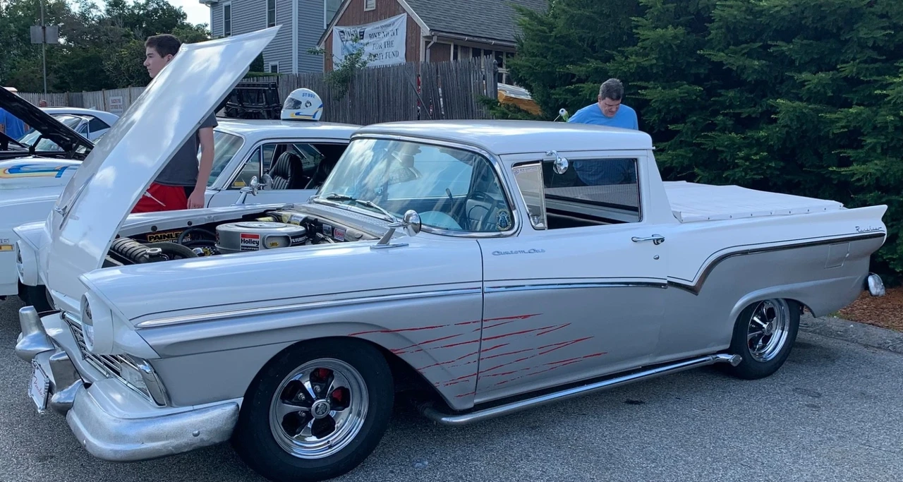 1957 Ford Ranchero 1st Gen - Image 7 of 10