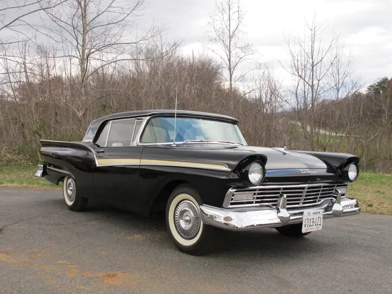 1957 Ford Fairlane 2nd Gen - Image 2 of 2