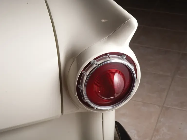 1957 Ford Customline - Image 9 of 17