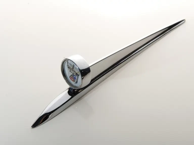 1957 Ford Customline - Image 7 of 17