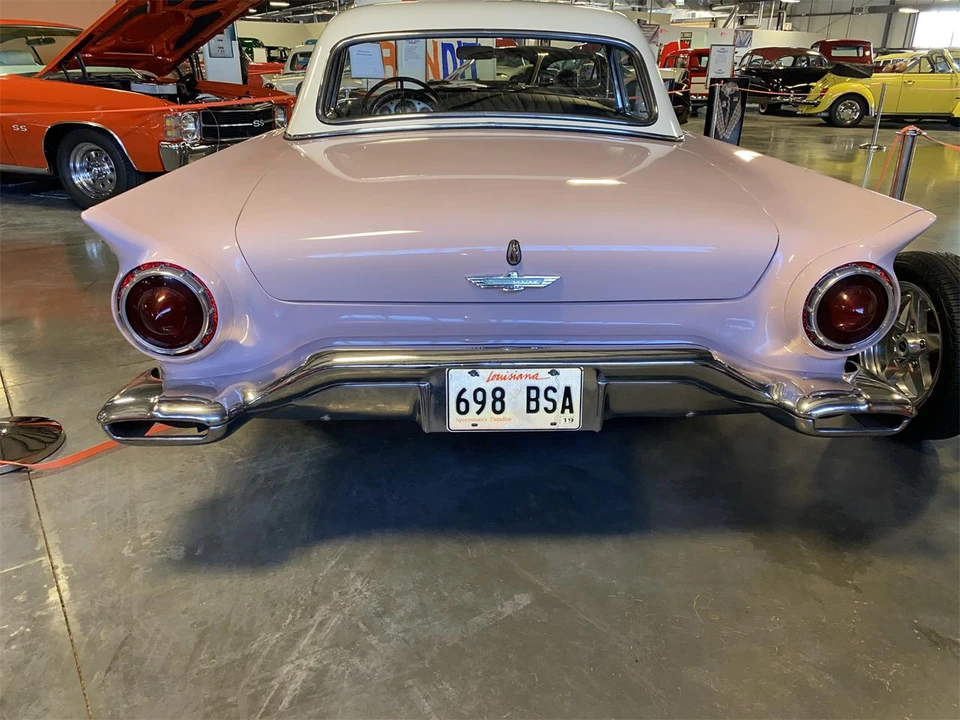 1957 Ford Thunderbird 1st Gen - Image 25 of 29