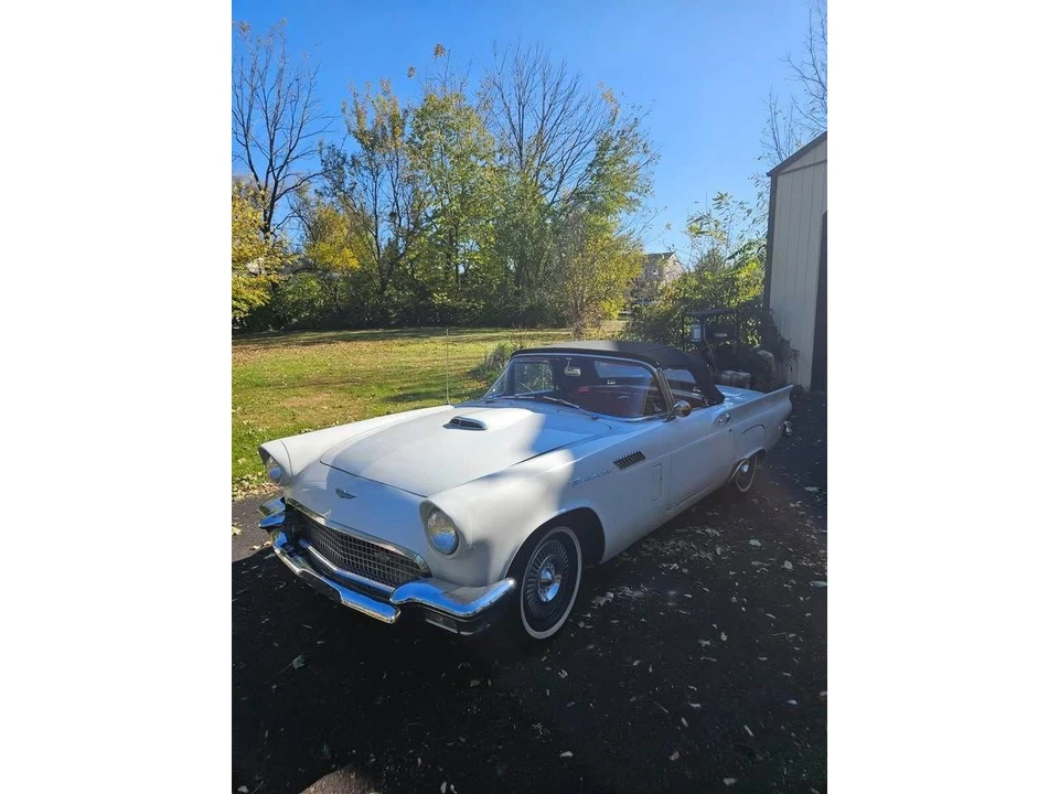 1957 Ford Thunderbird 1st Gen - Image 4 of 18