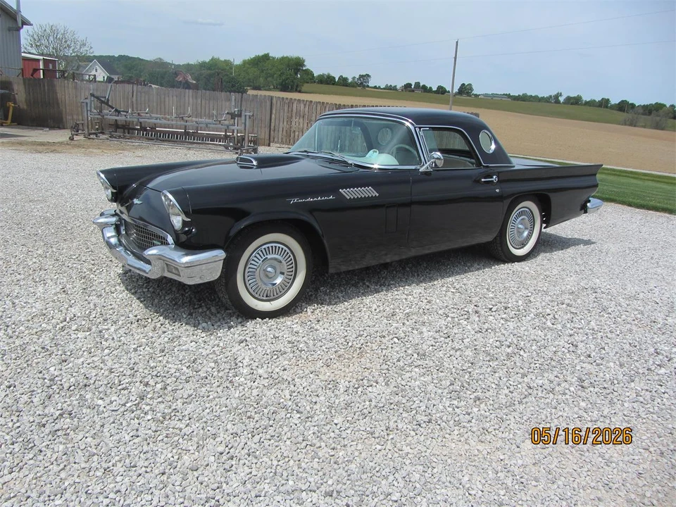1957 Ford Thunderbird 1st Gen - Image 7 of 17