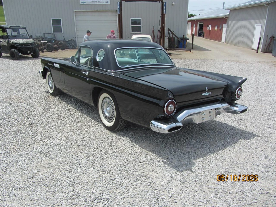 1957 Ford Thunderbird 1st Gen - Image 9 of 17