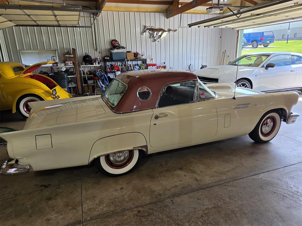 1957 Ford Thunderbird 1st Gen - Image 3 of 22