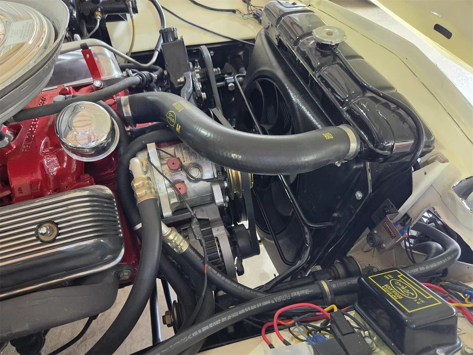 1957 Ford Thunderbird 1st Gen - Image 19 of 22