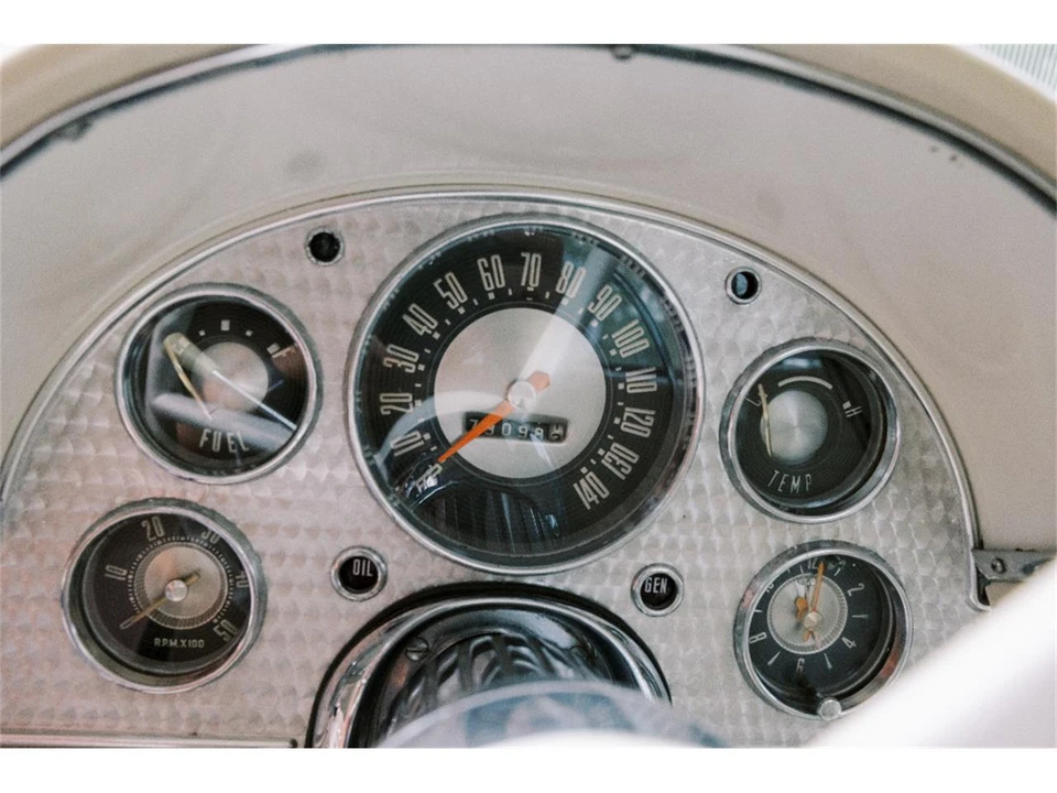 1957 Ford Thunderbird 1st Gen - Image 24 of 31