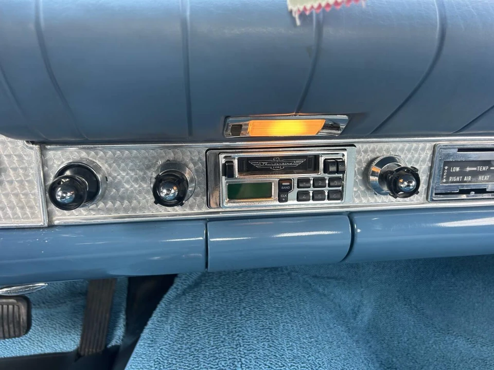 1957 Ford Thunderbird 1st Gen - Image 23 of 31
