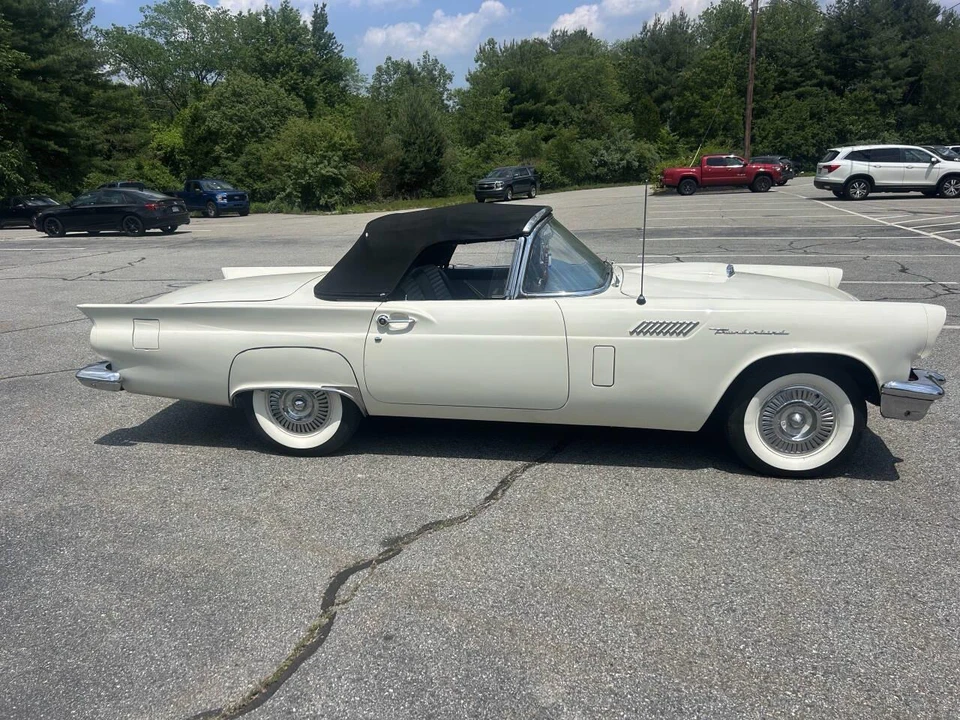 1957 Ford Thunderbird 1st Gen - Image 7 of 31
