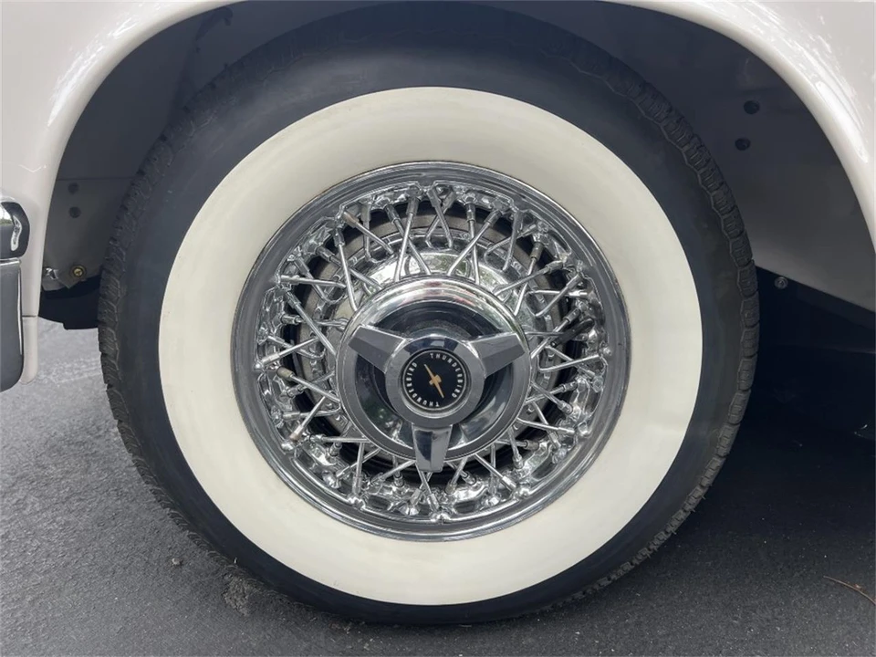 1957 Ford Thunderbird 1st Gen - Image 7 of 23