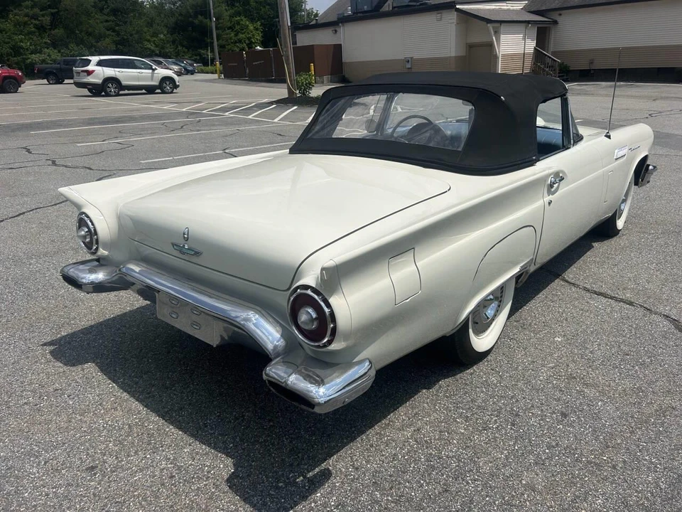 1957 Ford Thunderbird 1st Gen - Image 9 of 31