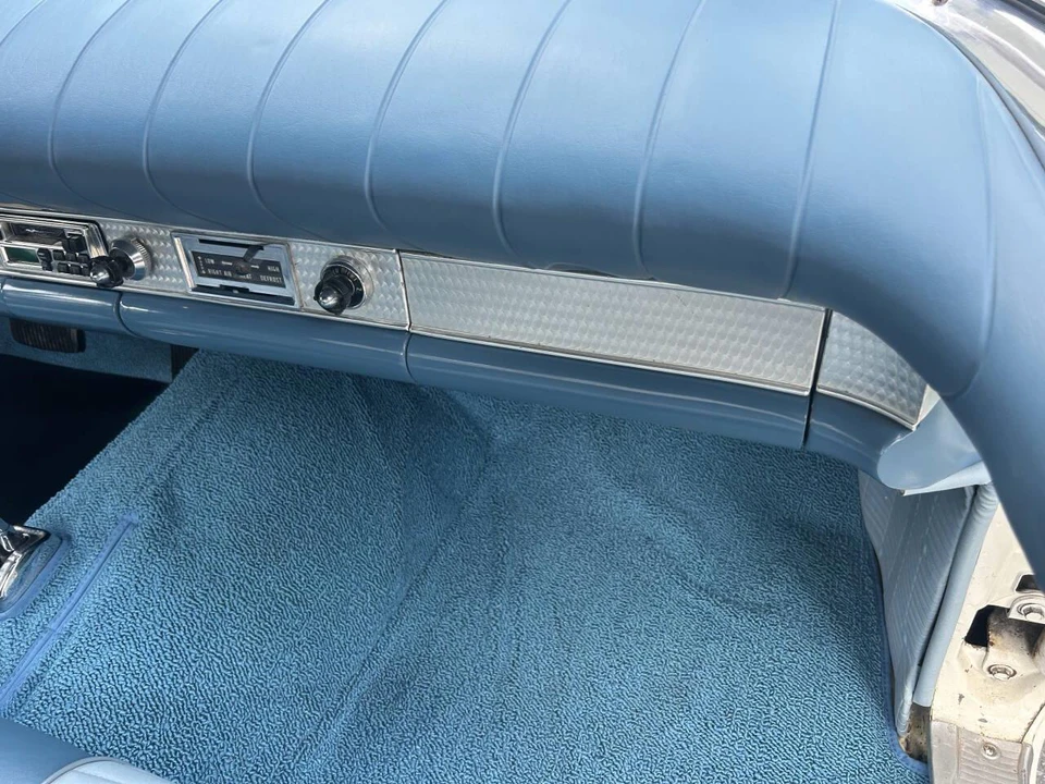 1957 Ford Thunderbird 1st Gen - Image 29 of 31