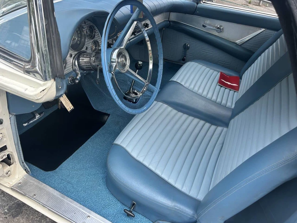 1957 Ford Thunderbird 1st Gen - Image 19 of 31