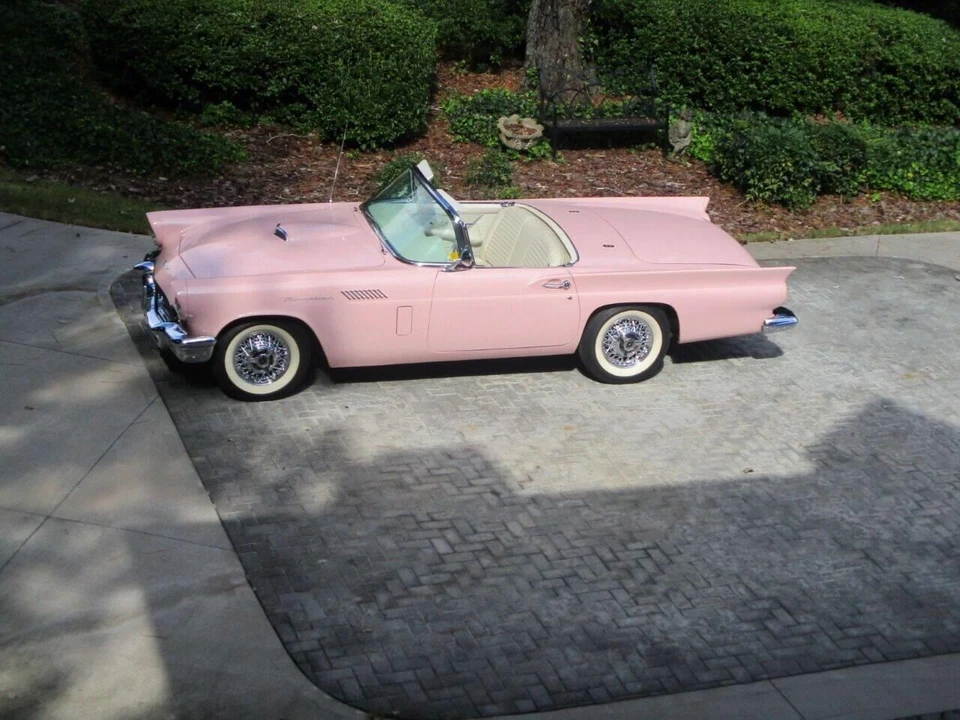 1957 Ford Thunderbird 1st Gen - Image 31 of 31