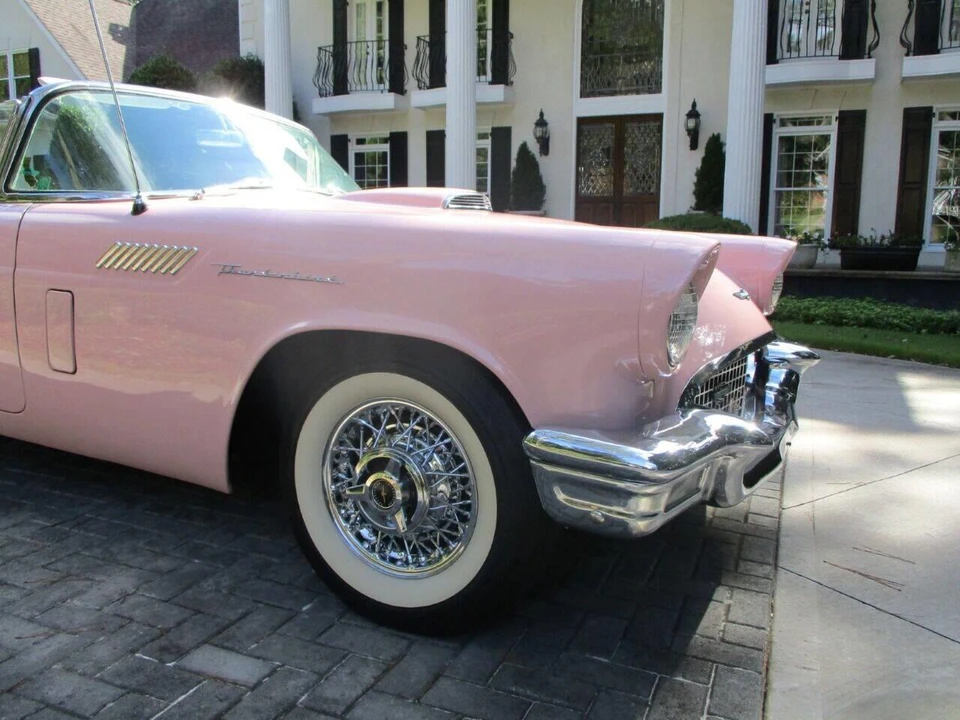 1957 Ford Thunderbird 1st Gen - Image 13 of 31