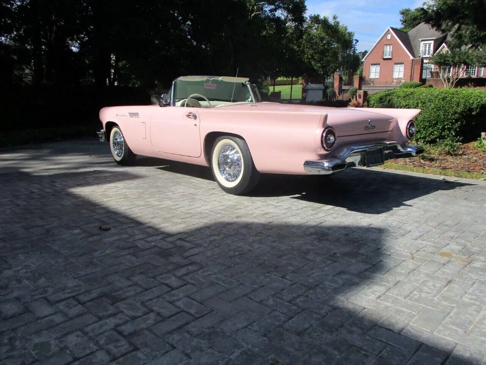 1957 Ford Thunderbird 1st Gen - Image 10 of 31
