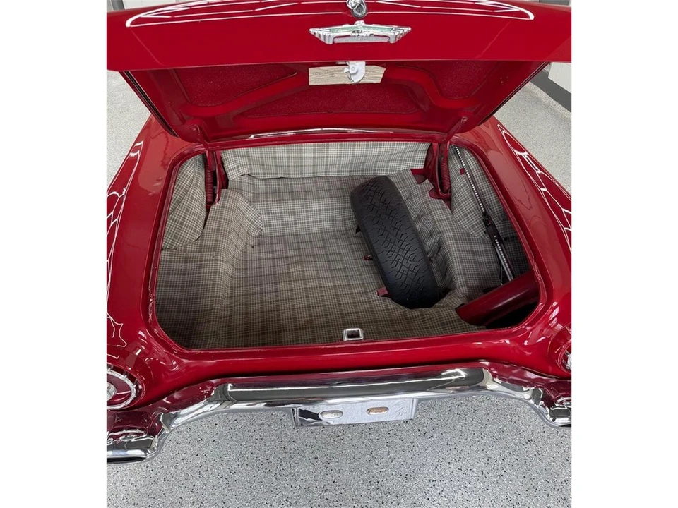 1957 Ford Thunderbird 1st Gen - Image 18 of 31