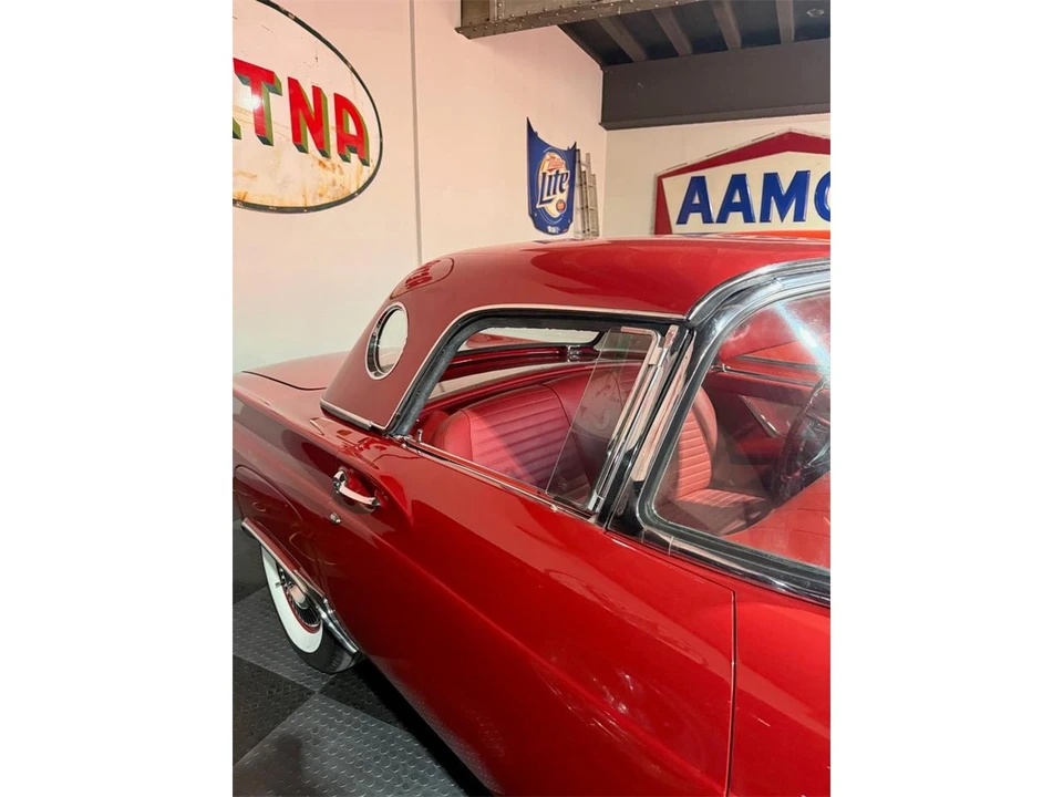 1957 Ford Thunderbird 1st Gen - Image 15 of 31
