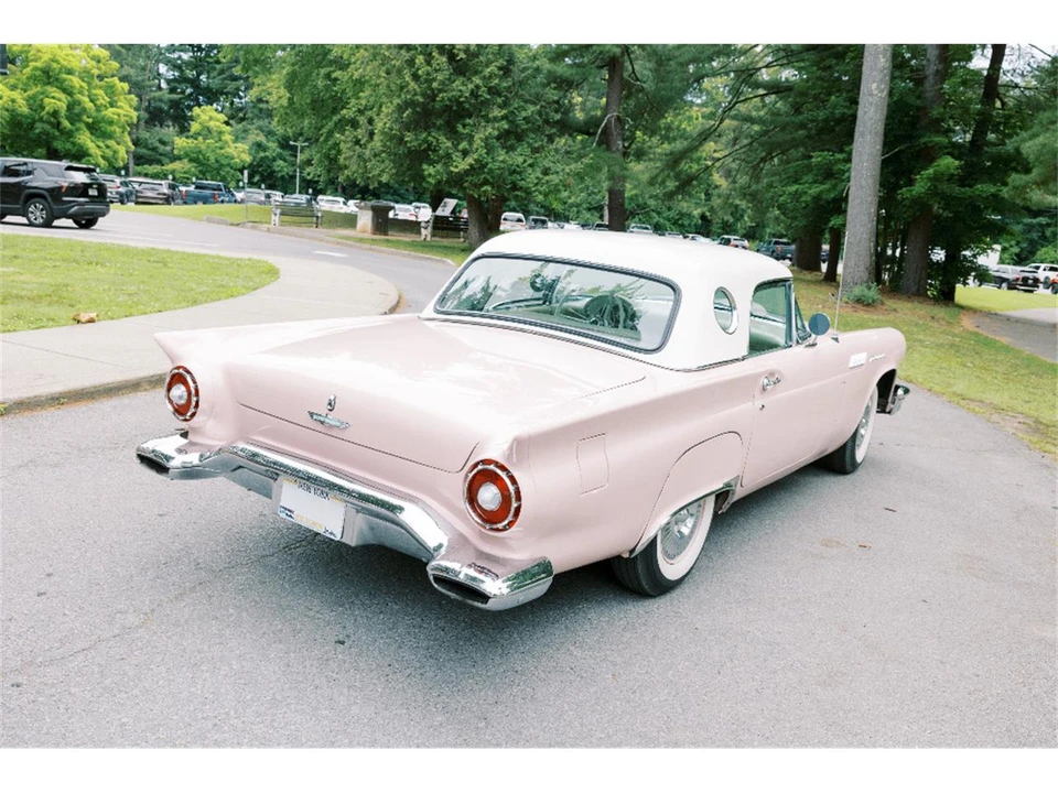1957 Ford Thunderbird 1st Gen - Image 11 of 31