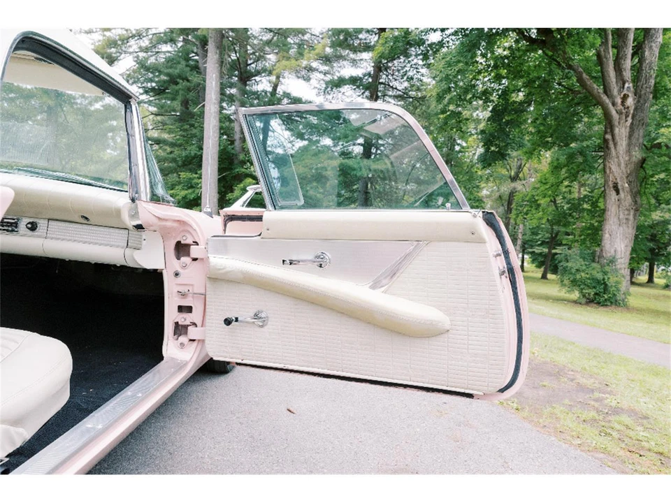1957 Ford Thunderbird 1st Gen - Image 31 of 31
