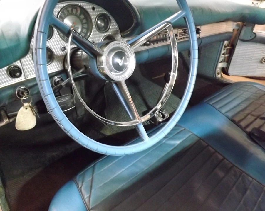 1957 Ford Thunderbird 1st Gen - Image 20 of 21