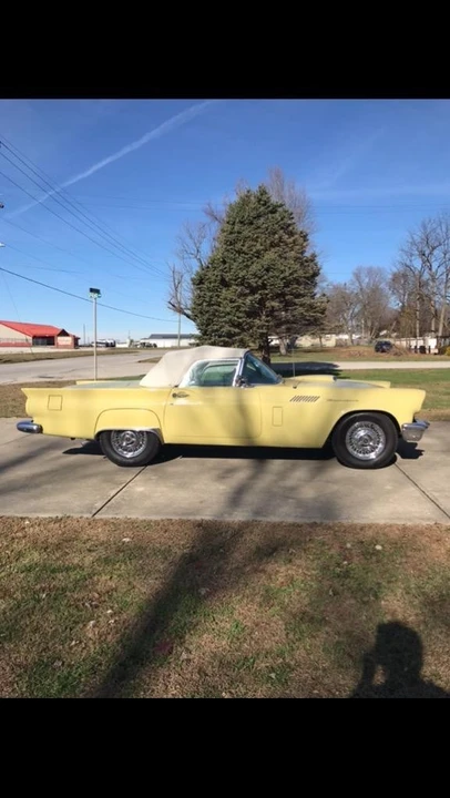 1957 Ford Thunderbird 1st Gen - Image 2 of 6