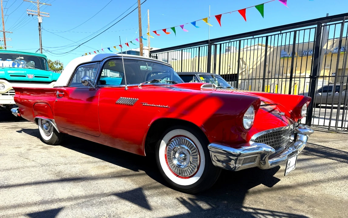 1957 Ford Thunderbird 1st Gen - Image 3 of 15