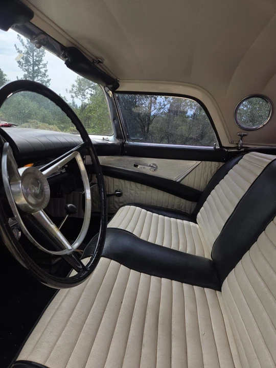 1957 Ford Thunderbird 1st Gen - Image 11 of 31