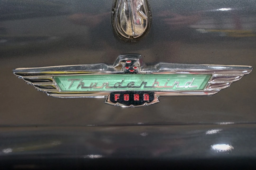 1957 Ford Thunderbird 1st Gen - Image 31 of 31
