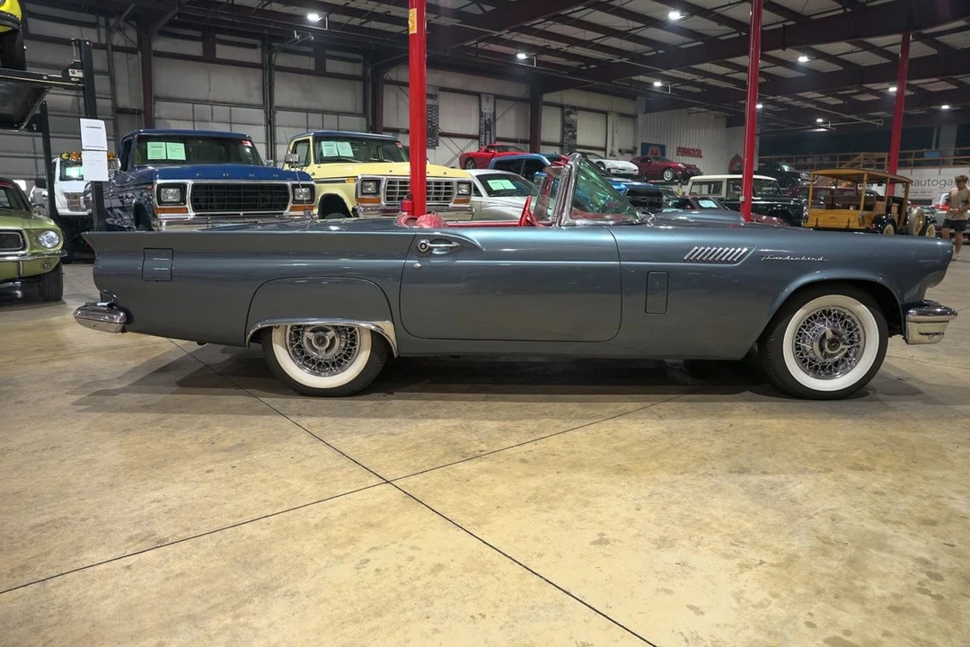 1957 Ford Thunderbird 1st Gen - Image 4 of 31