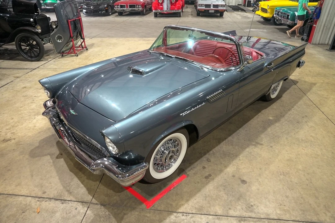 1957 Ford Thunderbird 1st Gen - Image 8 of 31