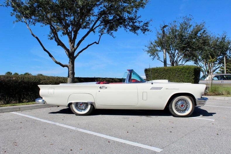 1957 Ford Thunderbird 1st Gen - Image 2 of 31