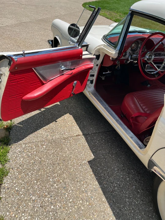 1957 Ford Thunderbird 1st Gen - Image 4 of 21