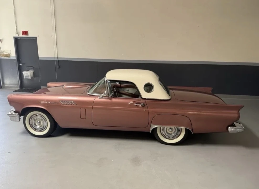 1957 Ford Thunderbird 1st Gen - Image 2 of 17