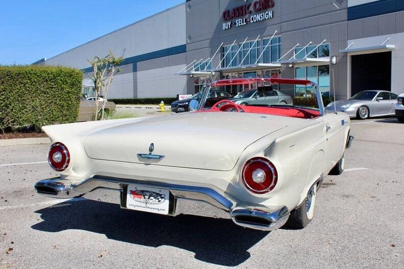 1957 Ford Thunderbird 1st Gen - Image 15 of 31