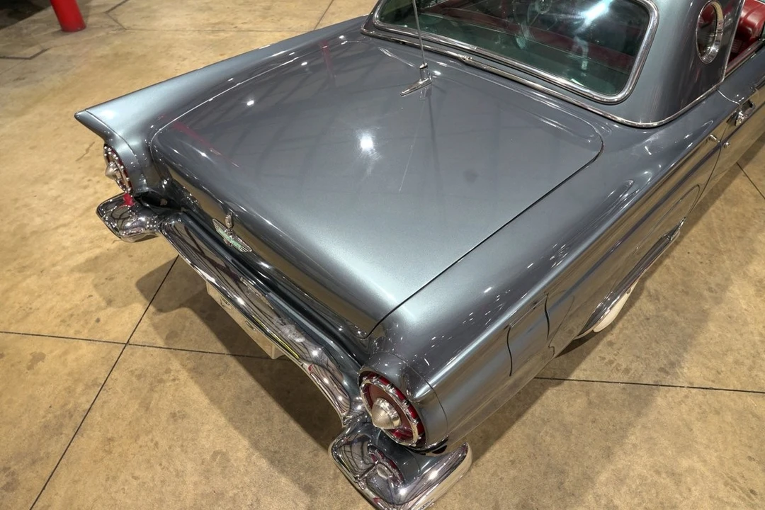 1957 Ford Thunderbird 1st Gen - Image 29 of 31