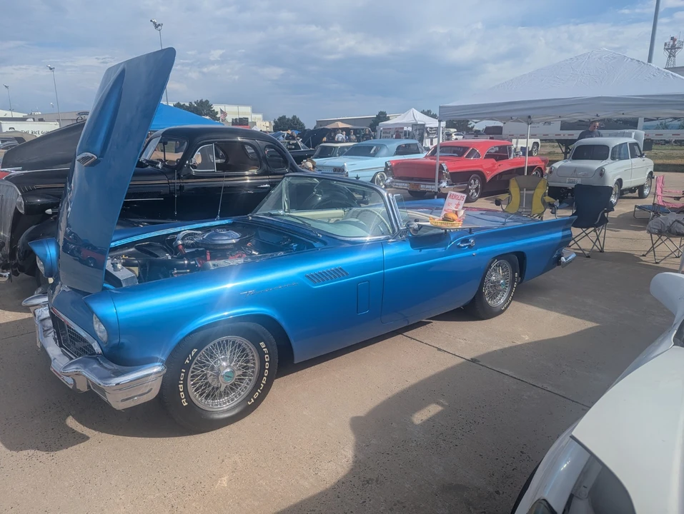 1957 Ford Thunderbird 1st Gen - Image 2 of 10