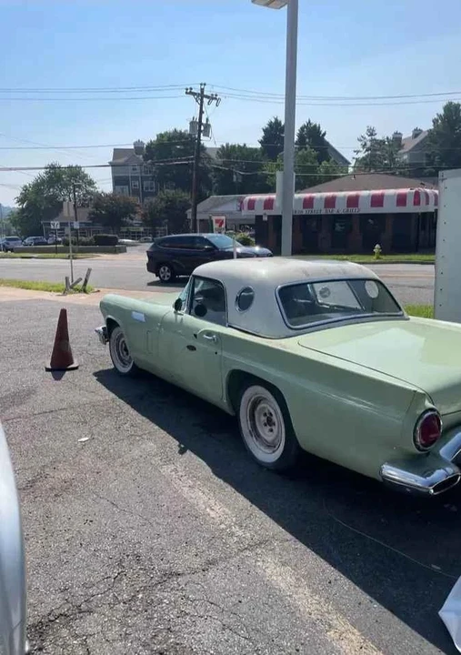 1957 Ford Thunderbird 1st Gen - Image 8 of 13