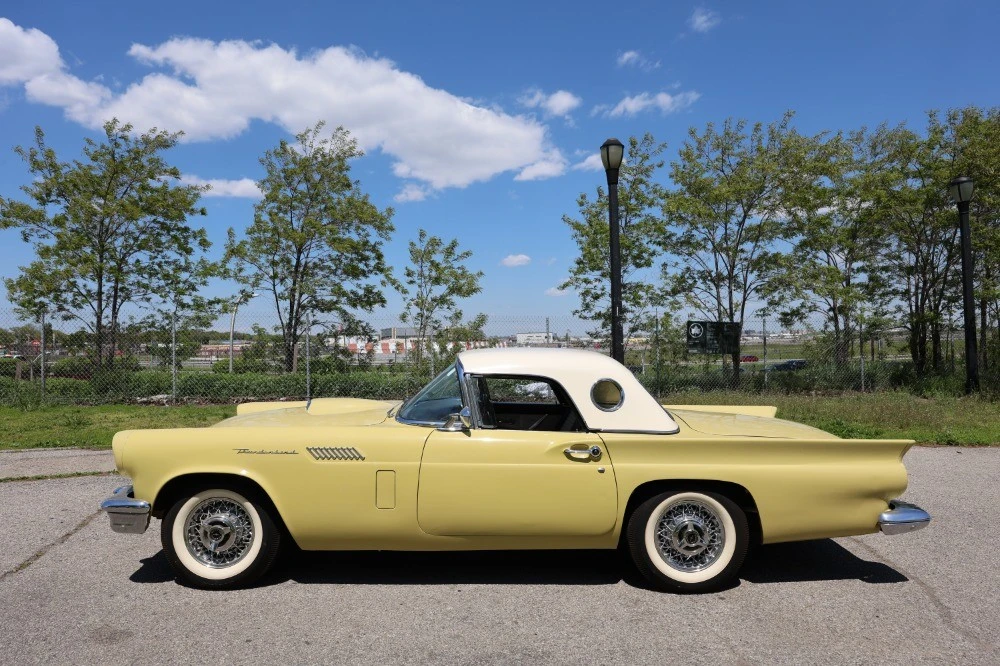 1957 Ford Thunderbird 1st Gen - Image 4 of 8