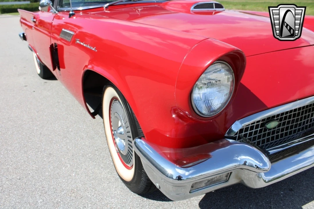 1957 Ford Thunderbird 1st Gen - Image 18 of 21