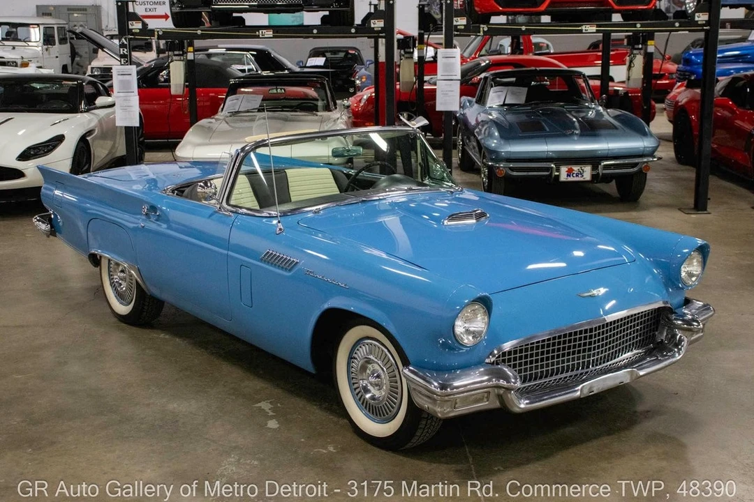 1957 Ford Thunderbird 1st Gen - Image 10 of 12