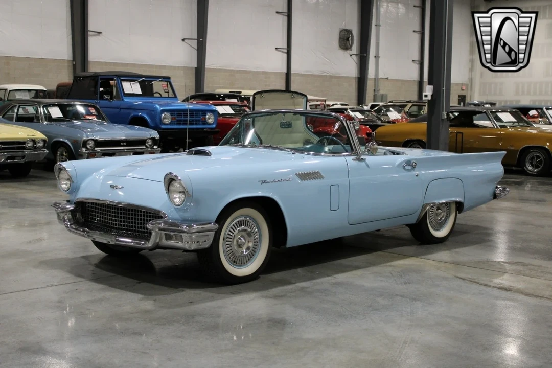 1957 Ford Thunderbird 1st Gen - Image 3 of 21